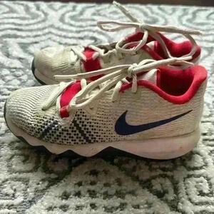 Nike shoes size 13C